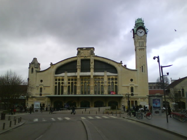 La Gare SNCF de Rouen... à 5 minutes !